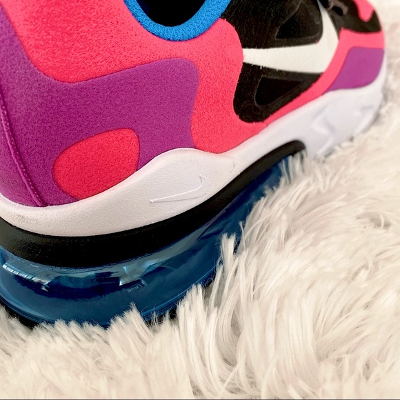 Nike Air Max React 270 Hyper Pink Sneakers - Picture 6 of 7
